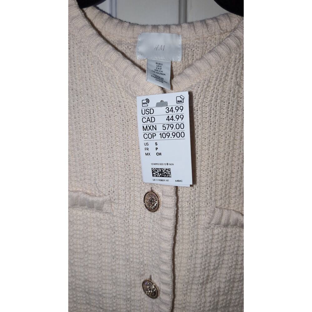 H&M NWT Boucle cardigan - Picture 2 of 4